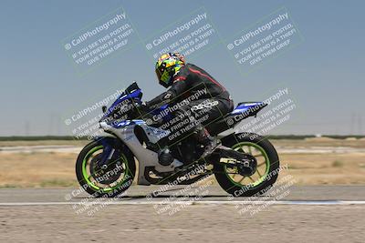 media/Jun-16-2024-Lets Ride (Sun) [[4ae6dd1f02]]/Group B/1220pm (Wheelie Bump)/